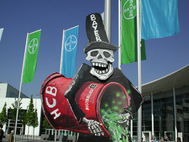 Protest gegen Bayers Giftmüllpläne