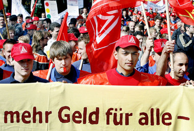 1 500 Beschäftigte aus Tempelhofer Metallbetrieben demonstrierte...