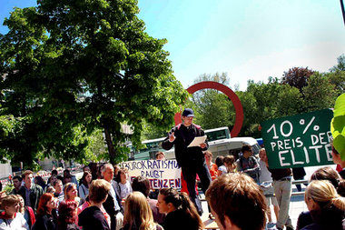 »10 % Preis der Elite« – Protest gegen Nichtzulassung von acht b... »10 % Preis der Elite« – Protest gegen Nichtzulassung von acht b...