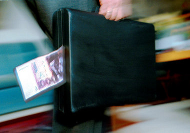 Freier Schwarzgeldtransfer für freie Bürger lautet der Kampfruf ... Freier Schwarzgeldtransfer für freie Bürger lautet der Kampfruf ...