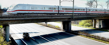 Verkehrspolitik am Scheideweg. Nur durch die Internalisierung de... Verkehrspolitik am Scheideweg. Nur durch die Internalisierung de...