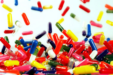 Den großen Reibach bei Medikamenten macht die Pharmaindustrie Den großen Reibach bei Medikamenten macht die Pharmaindustrie