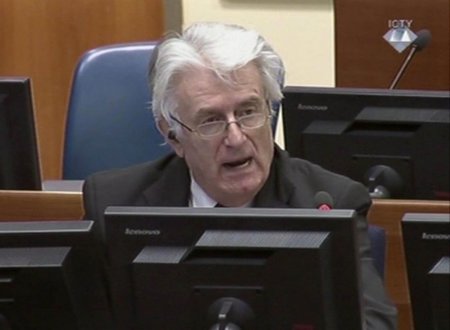 Vor Gericht: Am 1. Oktober hielt Radovan Karadzic sein Plädoyer ...