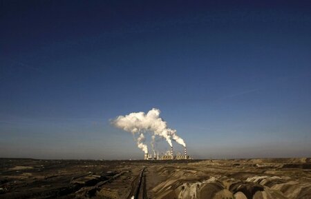 Klimaschutz gilt als entbehrlicher Luxus: Europas größtes Kohlek... Klimaschutz gilt als entbehrlicher Luxus: Europas größtes Kohlek...