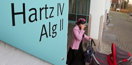 Arbeitslos und auf Hartz IV angewiesen, aber nicht bedürftig: In... Arbeitslos und auf Hartz IV angewiesen, aber nicht bedürftig: In...