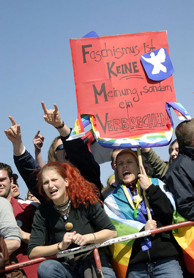 Wer in Bayern gegen Neonazis protestiert, gerät schnell ins Visi...