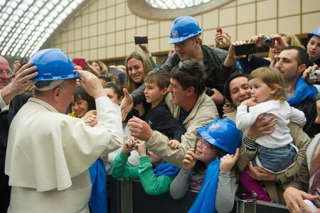Welle der Solidarität für Terni-Beschäftigte: Auch Papst Franzis...