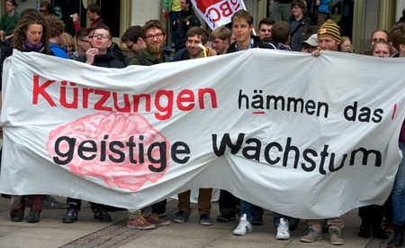 Studierende am 25. Juni bei einer Protestaktion in Leipzig Studierende am 25. Juni bei einer Protestaktion in Leipzig