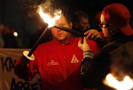 Ende September protestierten Beschäftigte bei Daimler in Düsseld...