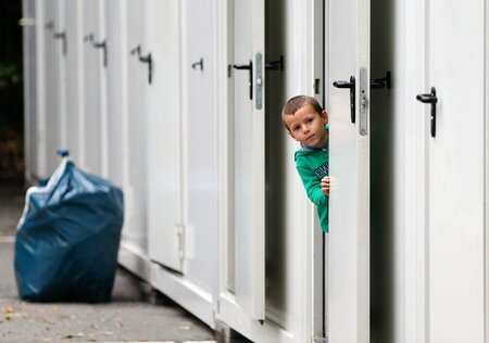 Wohncontainer in einem Hamburger Flüchtlingslager: Wo bleibt die...