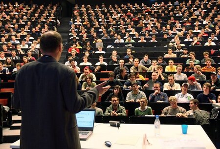 Volle Säle, volle Leistung, aber nur ein Teil des Lohns: Lehrbea...