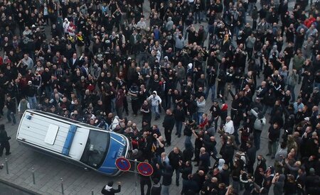 Die Demonstration unter dem Motto »Hooligans gegen Salafisten« a...