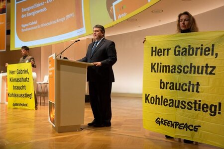 Am Dienstag sprach Wirtschaftsminister Sigmar Gabriel auf dem "E...