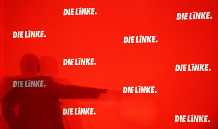 Nicht mit dem Finger auf Genossinnen zeigen: Parteiführung forde... Nicht mit dem Finger auf Genossinnen zeigen: Parteiführung forde...