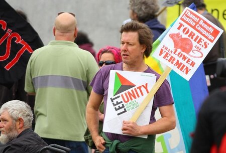 Protest gegen die Regierung: Anhänger der Left Unity bei einer D...