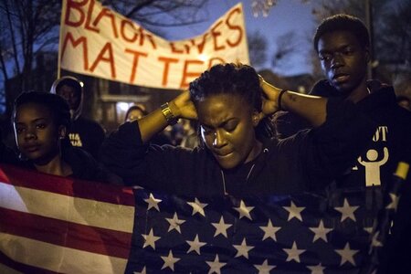 Auch in St. Louis, Missouri forderten Demonstranten am Sonntag G...