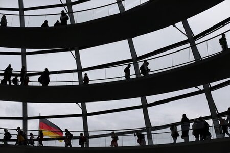 Deutscher Reichstag, Berlin - beliebtes Ziel für politische Fort...