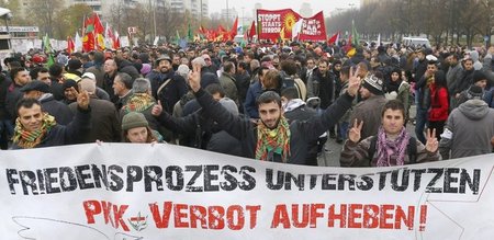 Protestaktion zum 20. Jahrestag des PKK Verbots am 16. November ...