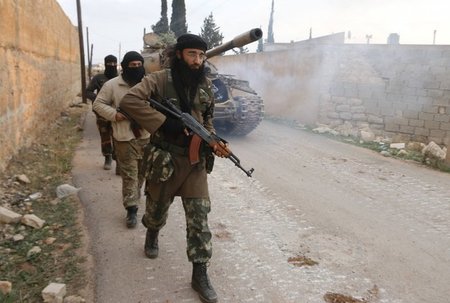 Ausgebildet von den USA? Anhänger der islamistischen Al-Nusra-Fr... Ausgebildet von den USA? Anhänger der islamistischen Al-Nusra-Fr...