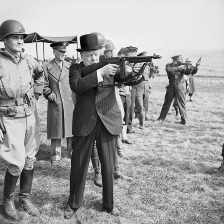 »Nicht zögern zu schießen, wenn notwendig« wies der britische Pr... »Nicht zögern zu schießen, wenn notwendig« wies der britische Pr...