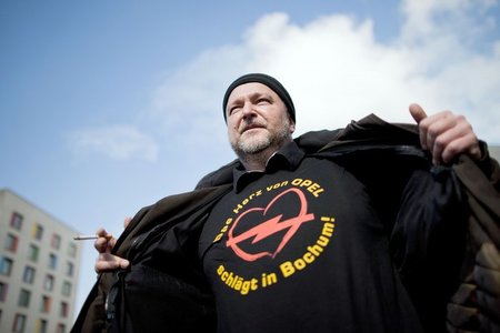 Protestkundgebung der IG Metall gegen die Schließung des Opel-We...