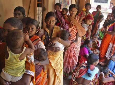 Frauen sollen Söhne gebären, denn Töchter werden in Indien noch ...