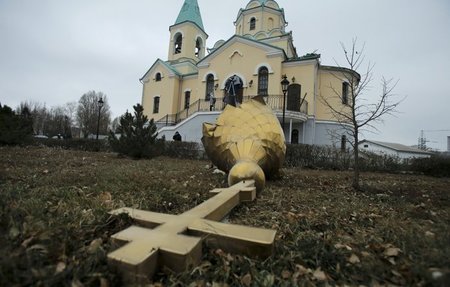 Unter Beschuss:  Orthodoxe Kirche im Bezirk Donezk