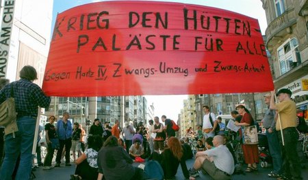 Nur »angemessene Miete« wird erstattet: Berliner Aktivisten disk...