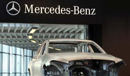 Bei der Fertigung der C-Klasse will Daimler in Bremen die Schich... Bei der Fertigung der C-Klasse will Daimler in Bremen die Schich...