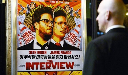 Unter Beschuss: Der US-Film »The Interview« über die immer gleic... Unter Beschuss: Der US-Film »The Interview« über die immer gleic...