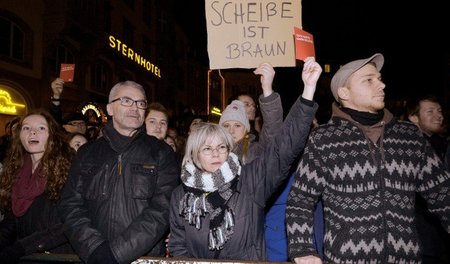 Gegendemonstranten am Montag in Bonn