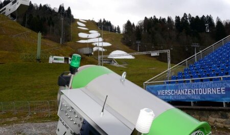 Volles Rohr! Garmisch-Partenkirchen erwartet das Springen am Neu... Volles Rohr! Garmisch-Partenkirchen erwartet das Springen am Neu...