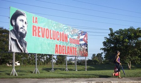 Revolutionsplakat in Havanna