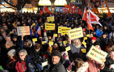 Protest gegen Pegida in München