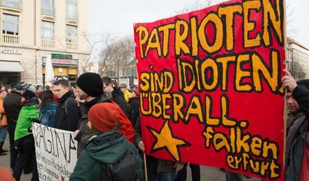 »Patrioten«, mal gegen »Islamisierung«, mal gegen »Amerikanisier...