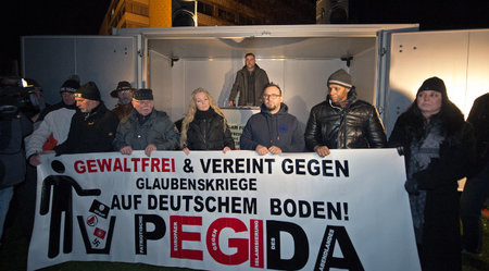 Weder gewaltfrei noch vereint: »Pegida«-Aufmarsch am 8. Dezember...