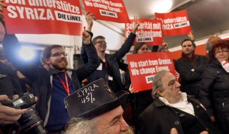 Begeisterung bei der Wahlparty zum Sieg von Syriza am Sonntag ab...
