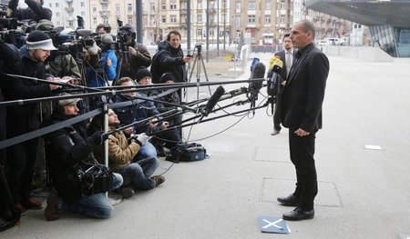 Unter scharfer Beobachtung: Griechenlands neuer Finanzminister G...