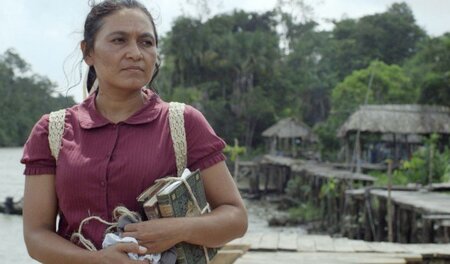 Die hervorragende Darstellerin der Dauna: Yordana Medrano Die hervorragende Darstellerin der Dauna: Yordana Medrano