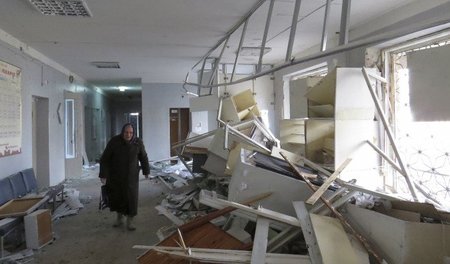 Nach dem Bombardement: Zerstörte Klinik in Donezk, Februar 2015