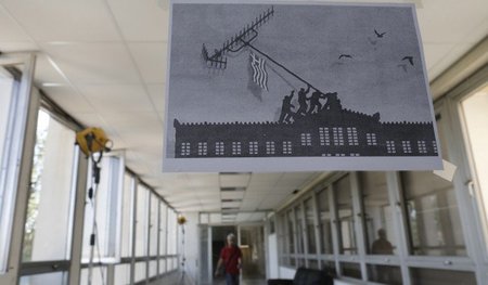 Die Beschäftigten des staatlichen Fernsehsenders ERT (Foto: Send...