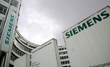 Was sind schon 45 Millionen Euro für AUB-Chef Schelsky? Im verga... Was sind schon 45 Millionen Euro für AUB-Chef Schelsky? Im verga...