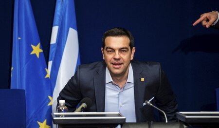 Alexis Tsipras auf einer Pressekonferenz am Donnerstag abend in ...