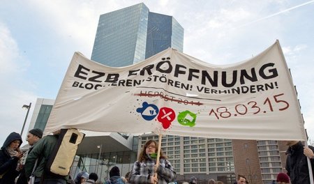 »EZB-Eröffnung blockieren, stören, verhindern!« &ndash; auch in ...