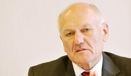 Manfred Nüssel, Präsident des Deutschen Raiffeisenverbandes, for... Manfred Nüssel, Präsident des Deutschen Raiffeisenverbandes, for...