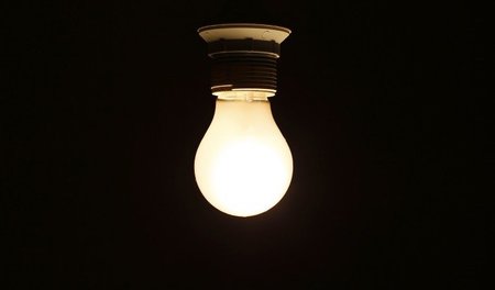 Licht aus im Freistaat? 10.000 Haushalten wurde im vergangenen J...