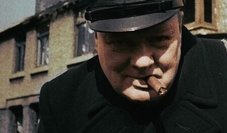 Mit Hut und Zigarre, so trat der Staatsmann Churchill in der Öff...