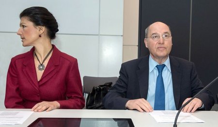 Der eine lenkt, die andere denkt: Gregor Gysi und Sahra Wagenkne...