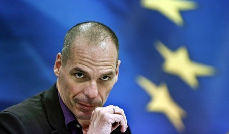 Yanis Varoufakis »vermindert den Neid und wendet die Furcht von ... Yanis Varoufakis »vermindert den Neid und wendet die Furcht von ...