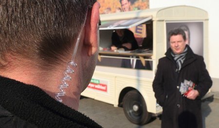 Unter Personenschutz: Magdeburgs Bürgermeister Lutz Trümper